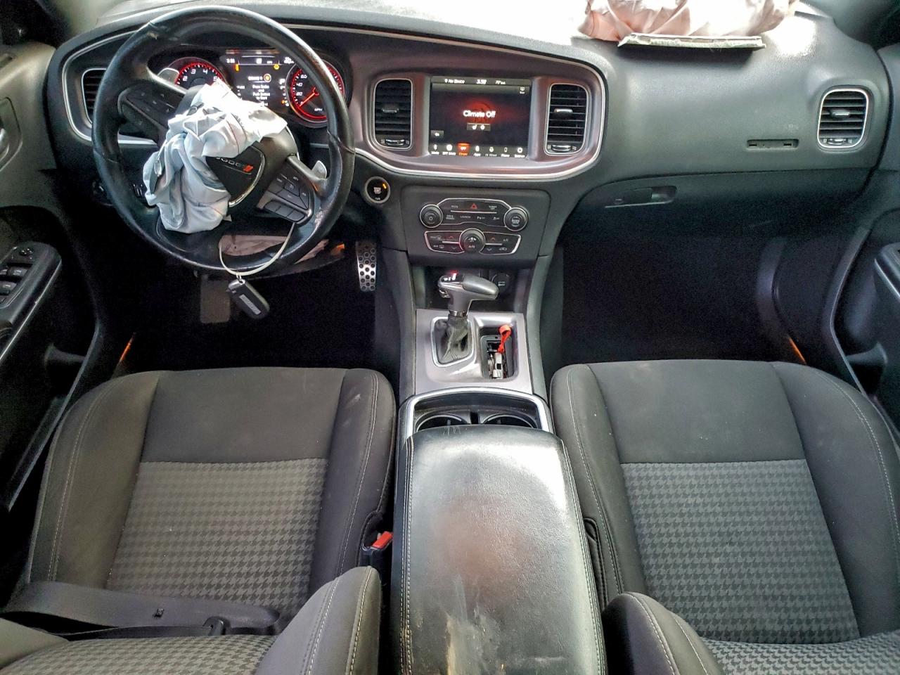 Dodge Charger Scat Pack Image 11