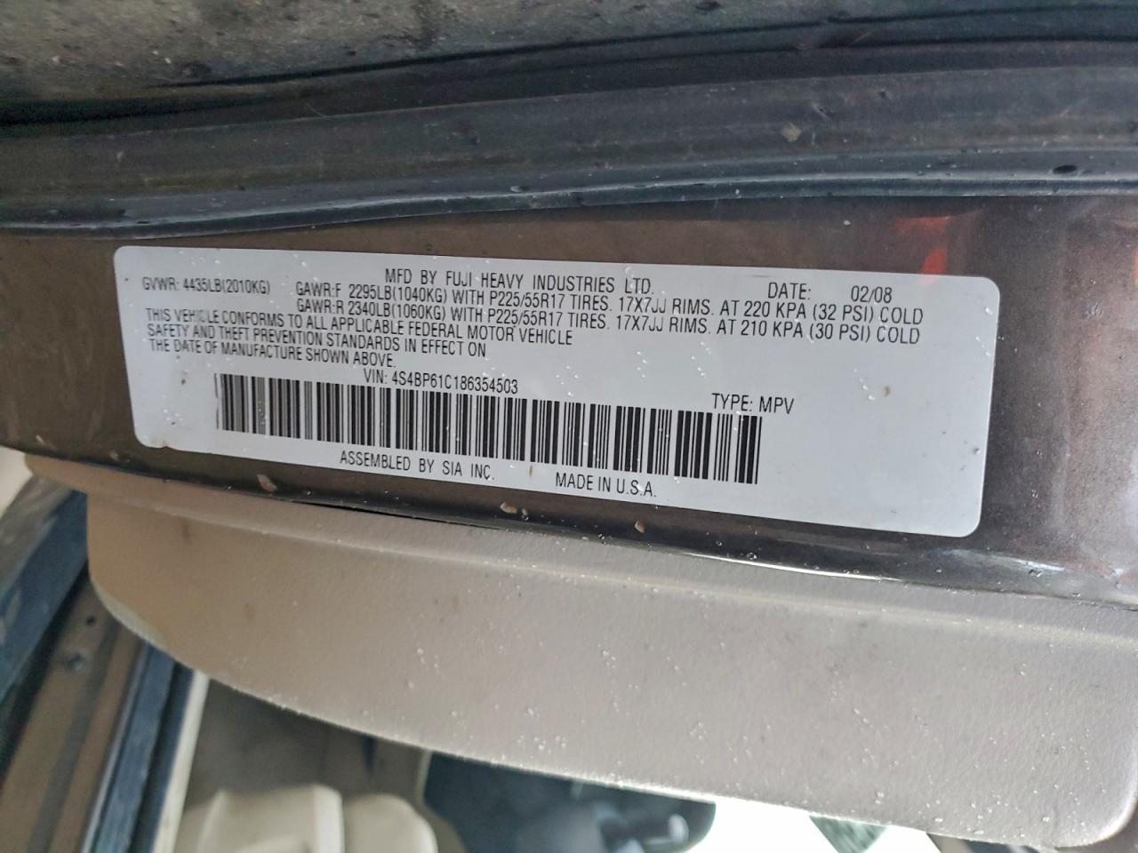 Subaru Outback 2.5i Image 6