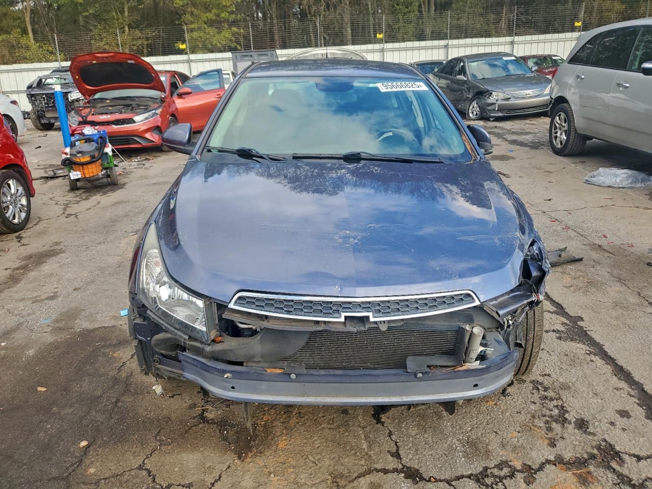 Chevrolet Cruze Lt Image 4