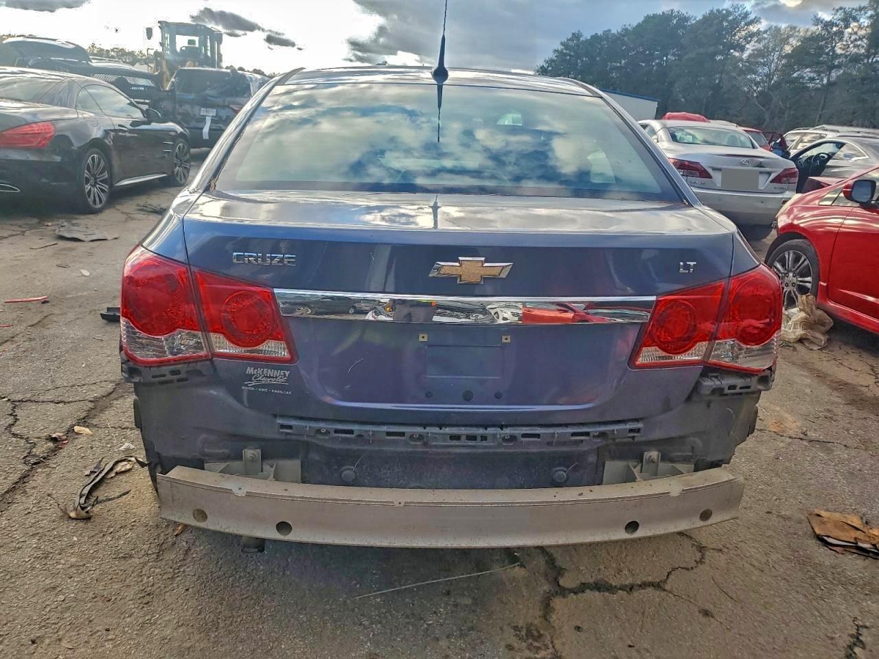 Chevrolet Cruze Lt Image 8