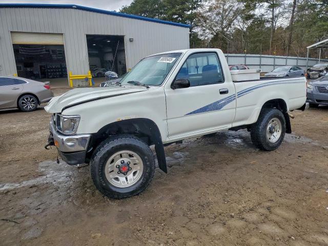  Salvage Toyota Pickup
