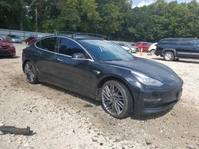 Tesla Model 3 Image 12