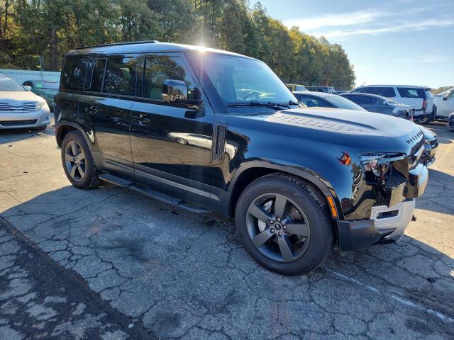 Land Rover Defender 110 S Image 3