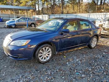  Salvage Chrysler 200