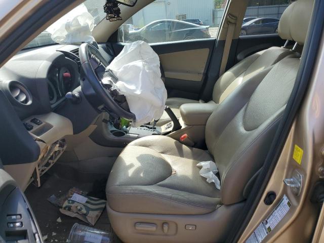 Toyota RAV4 Limited Image 3