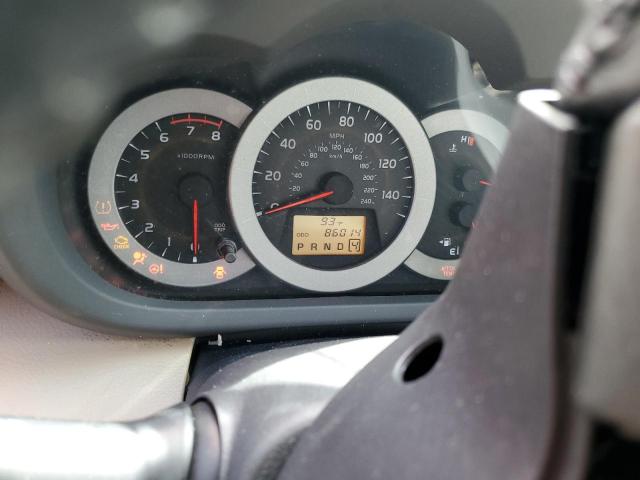 Toyota RAV4 Limited Image 12