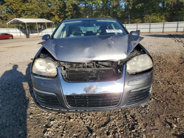 Volkswagen Jetta Wolfsburg Image 2