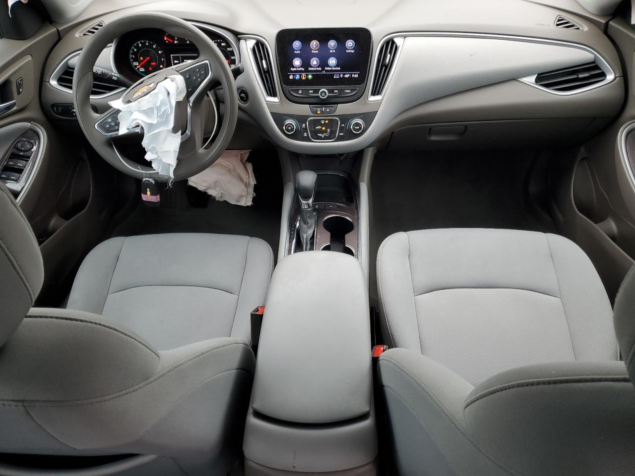 Chevrolet Malibu Ls Image 3