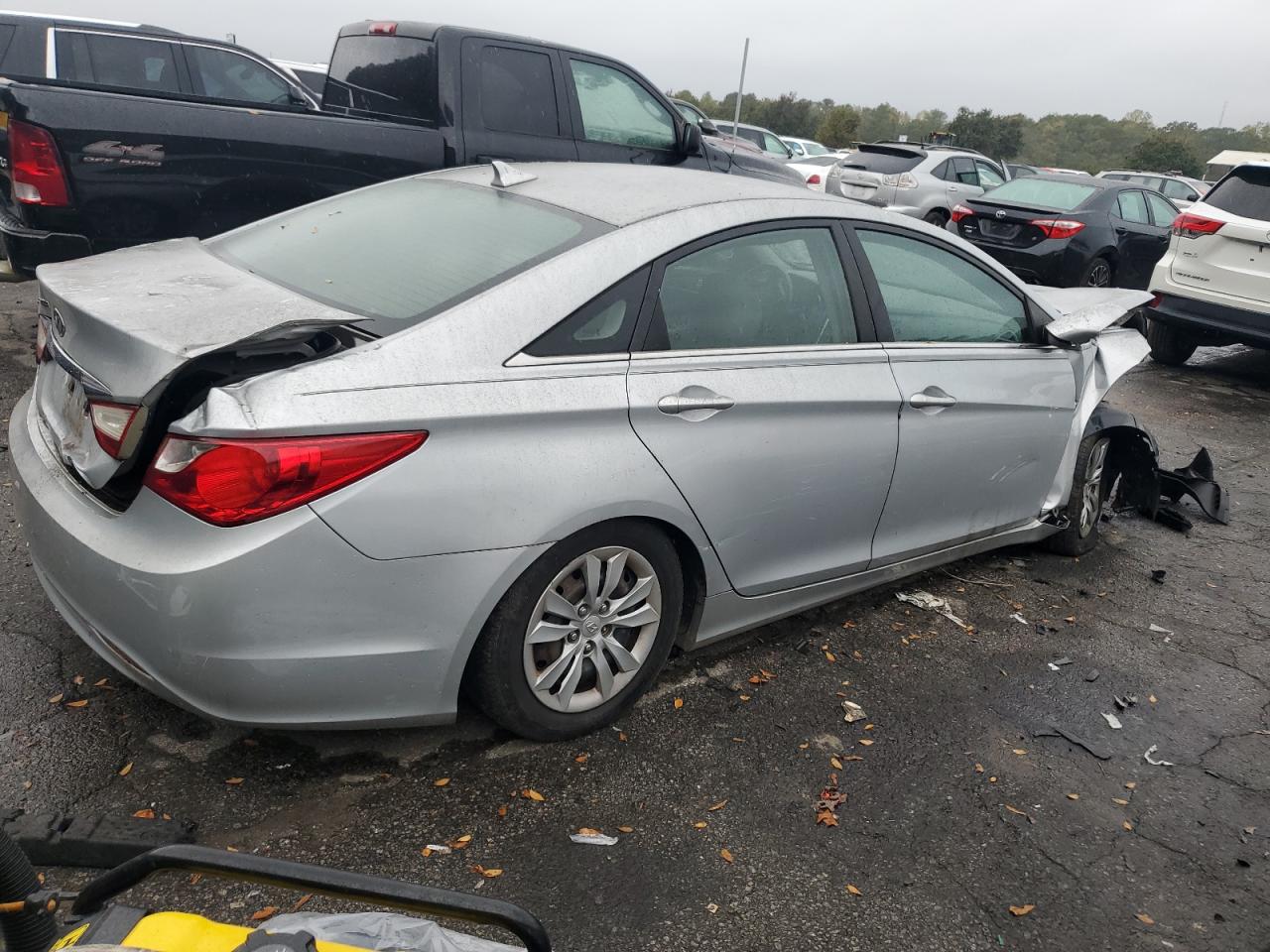 Hyundai SONATA Gls Image 5