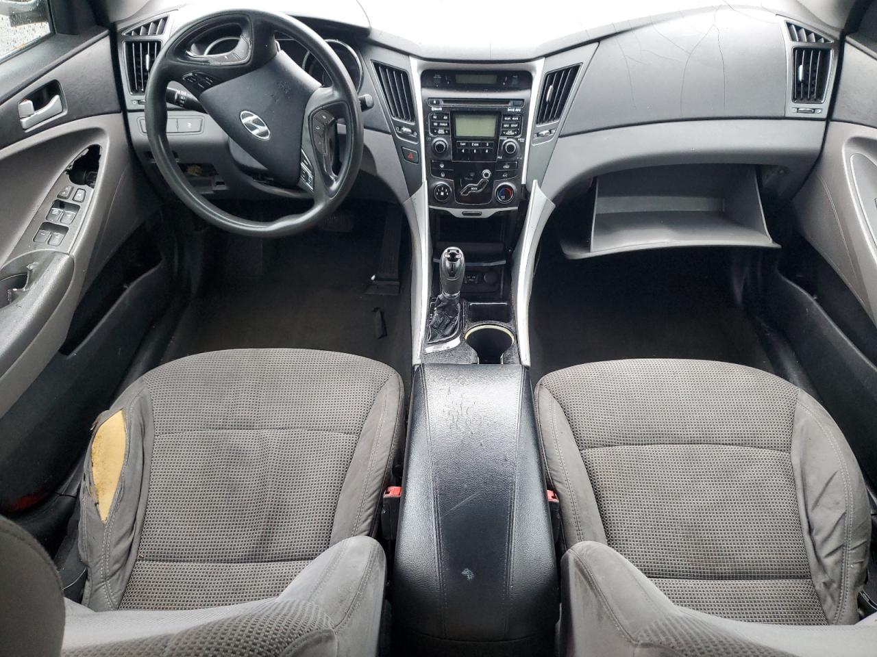 Hyundai SONATA Gls Image 7