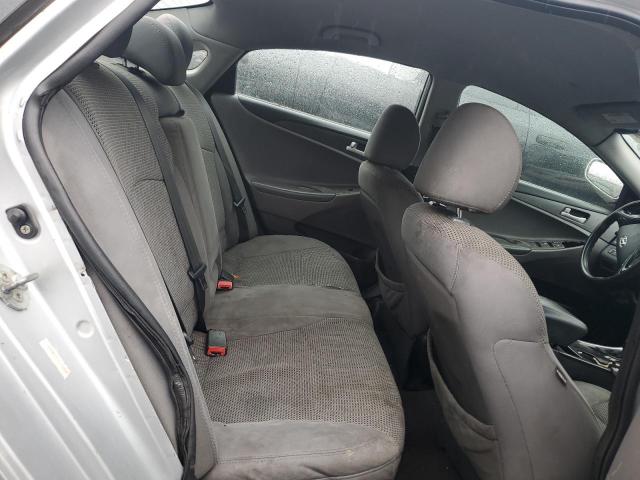 Hyundai SONATA Gls Image 4