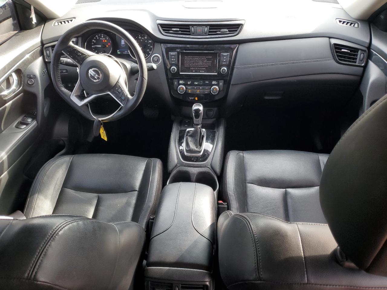 Nissan Rogue S Image 9