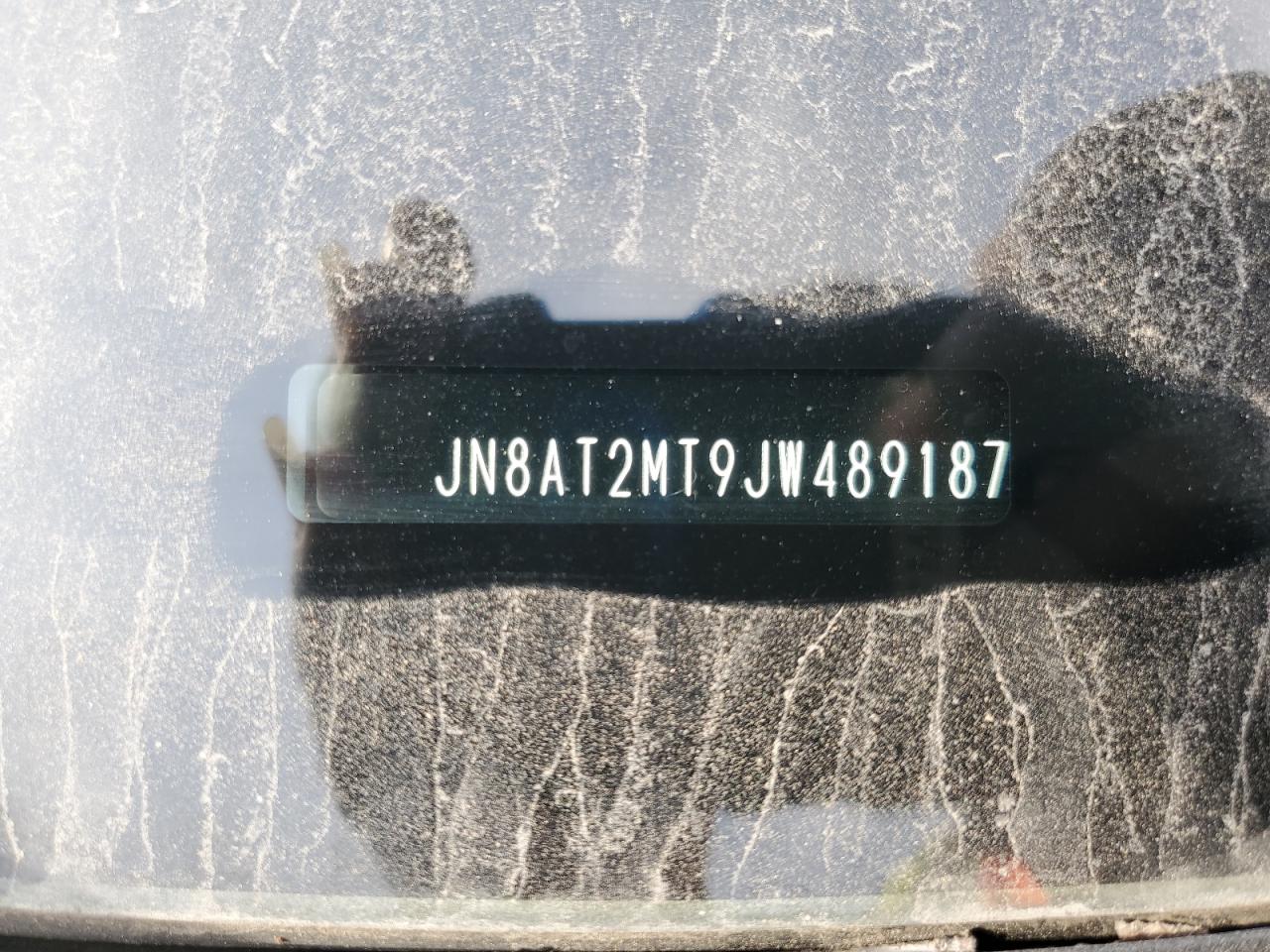 Nissan Rogue S Image 2