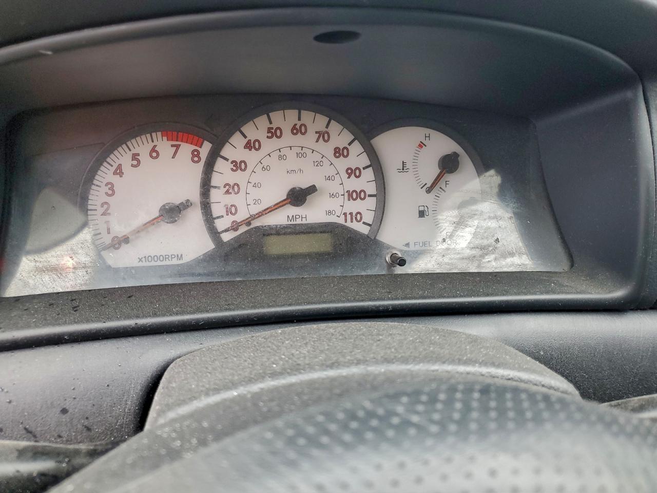 Toyota Corolla Ce Image 6