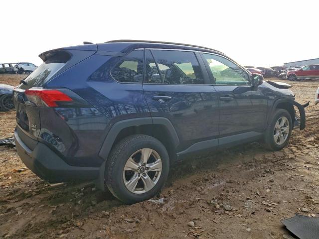 Toyota RAV4 Xle Image 9