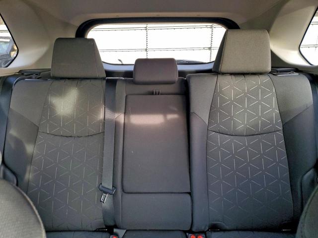 Toyota RAV4 Xle Image 12