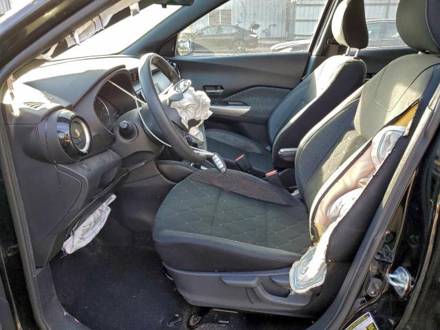 Nissan Kicks S Image 5