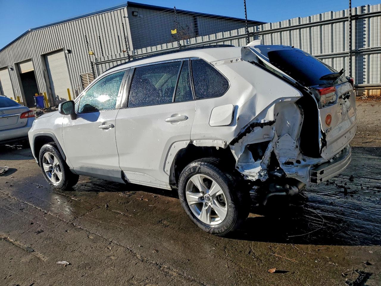 Toyota RAV4 Xle Image 11