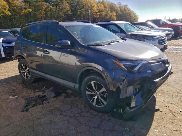 Toyota RAV4 Adventure Image 4