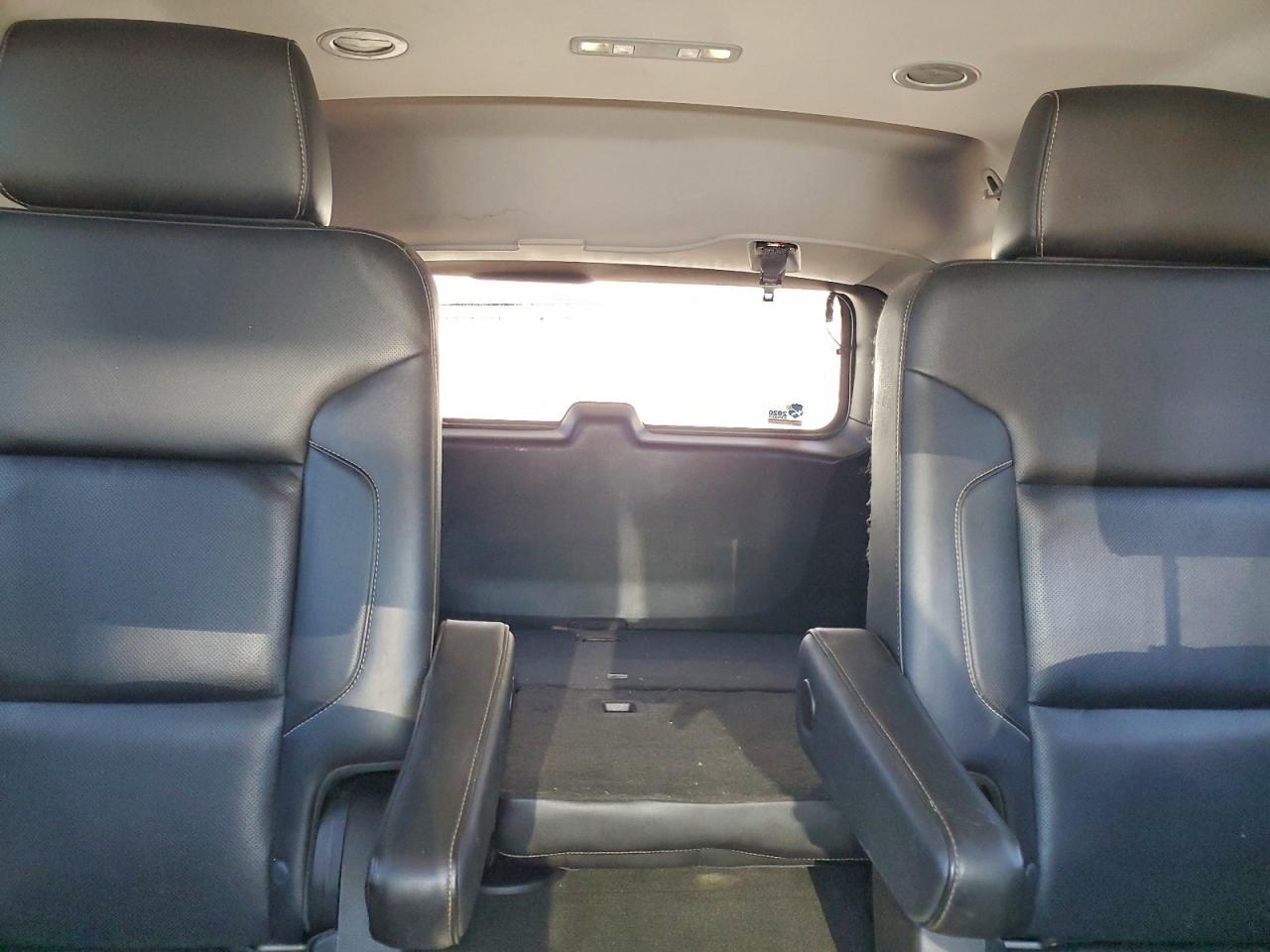 Chevrolet Tahoe C1500 Ltz Image 8