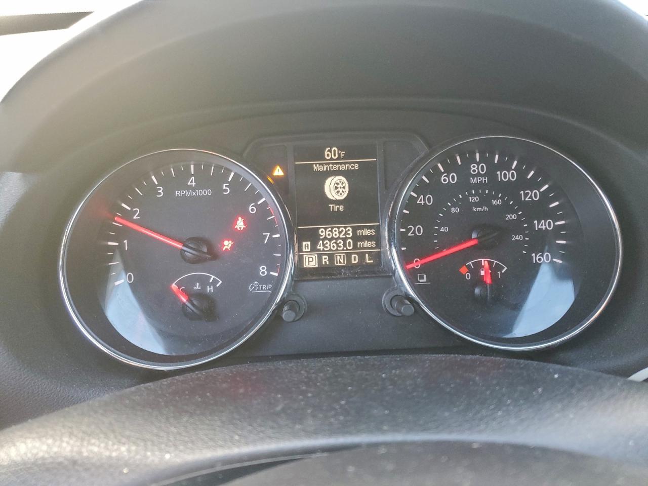 Nissan Rogue S Image 6