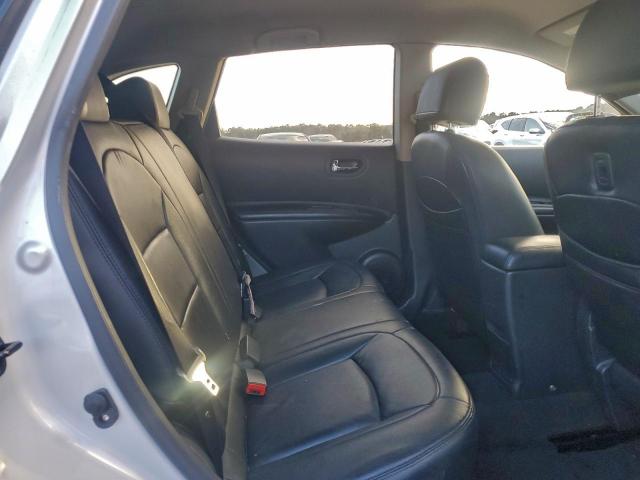 Nissan Rogue S Image 10