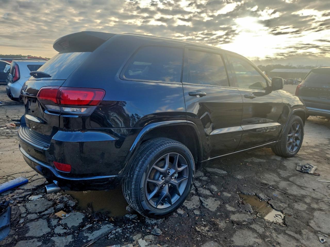 Jeep Grand Cherokee Limited Image 7