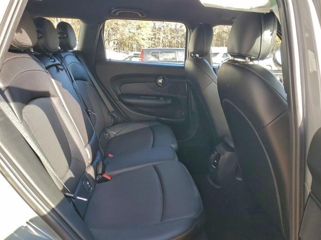 MINI Cooper Clubman Image 3