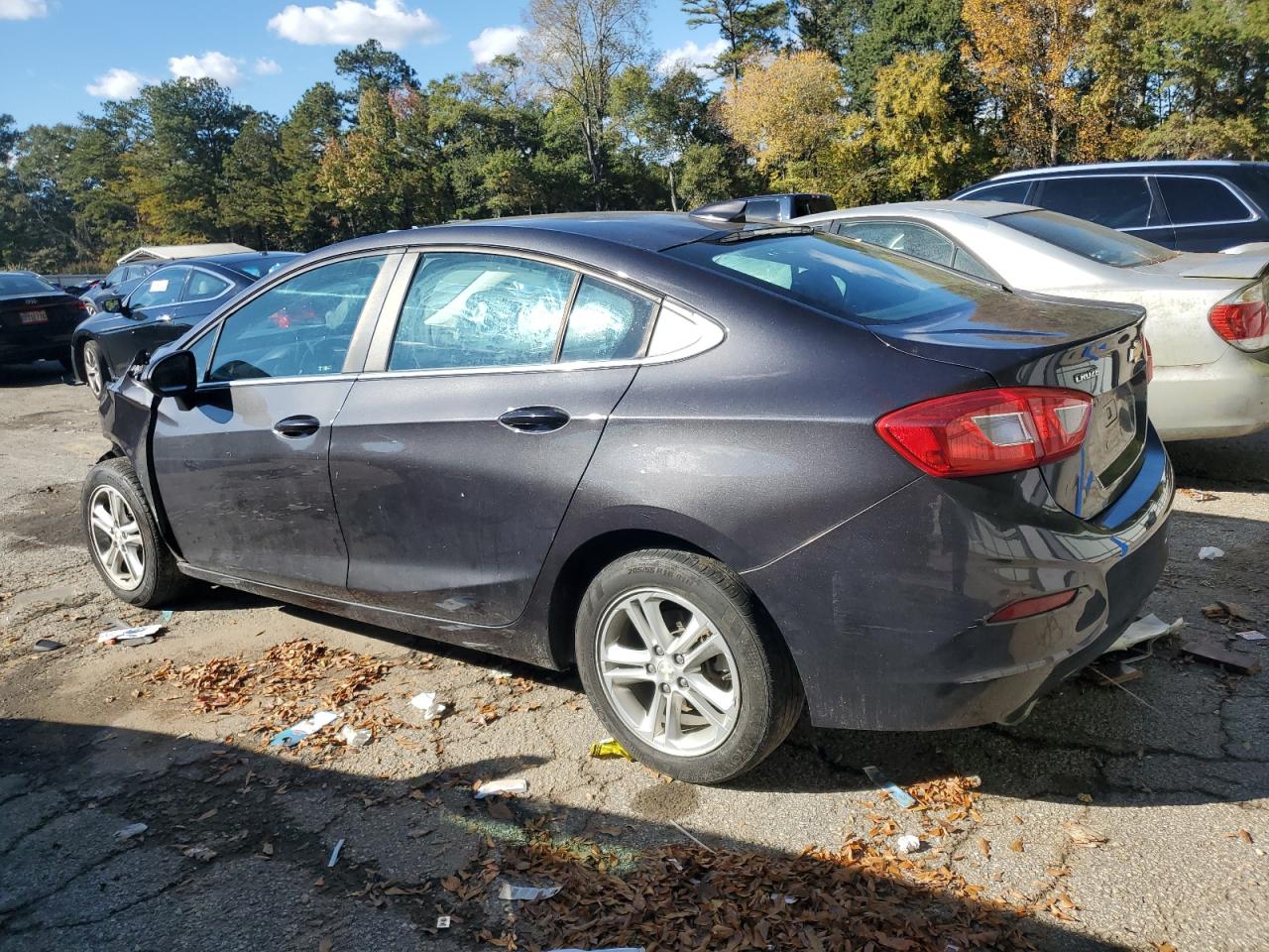 Chevrolet Cruze Lt Image 3