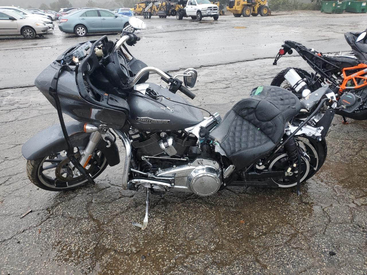 Harley-Davidson Fl Image 2