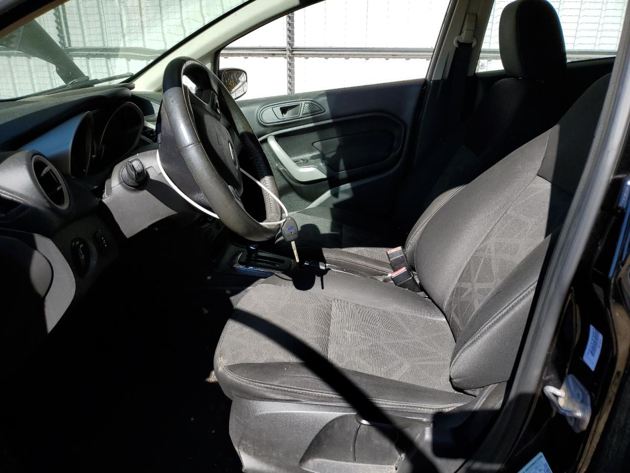 Ford Fiesta Sel Image 4