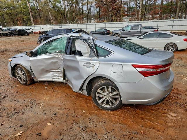 Toyota Avalon Base Image 7