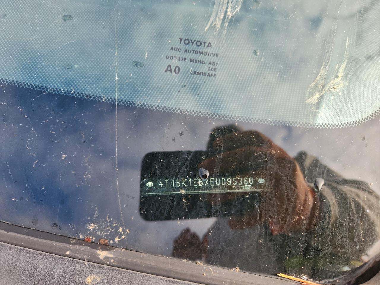 Toyota Avalon Base Image 6