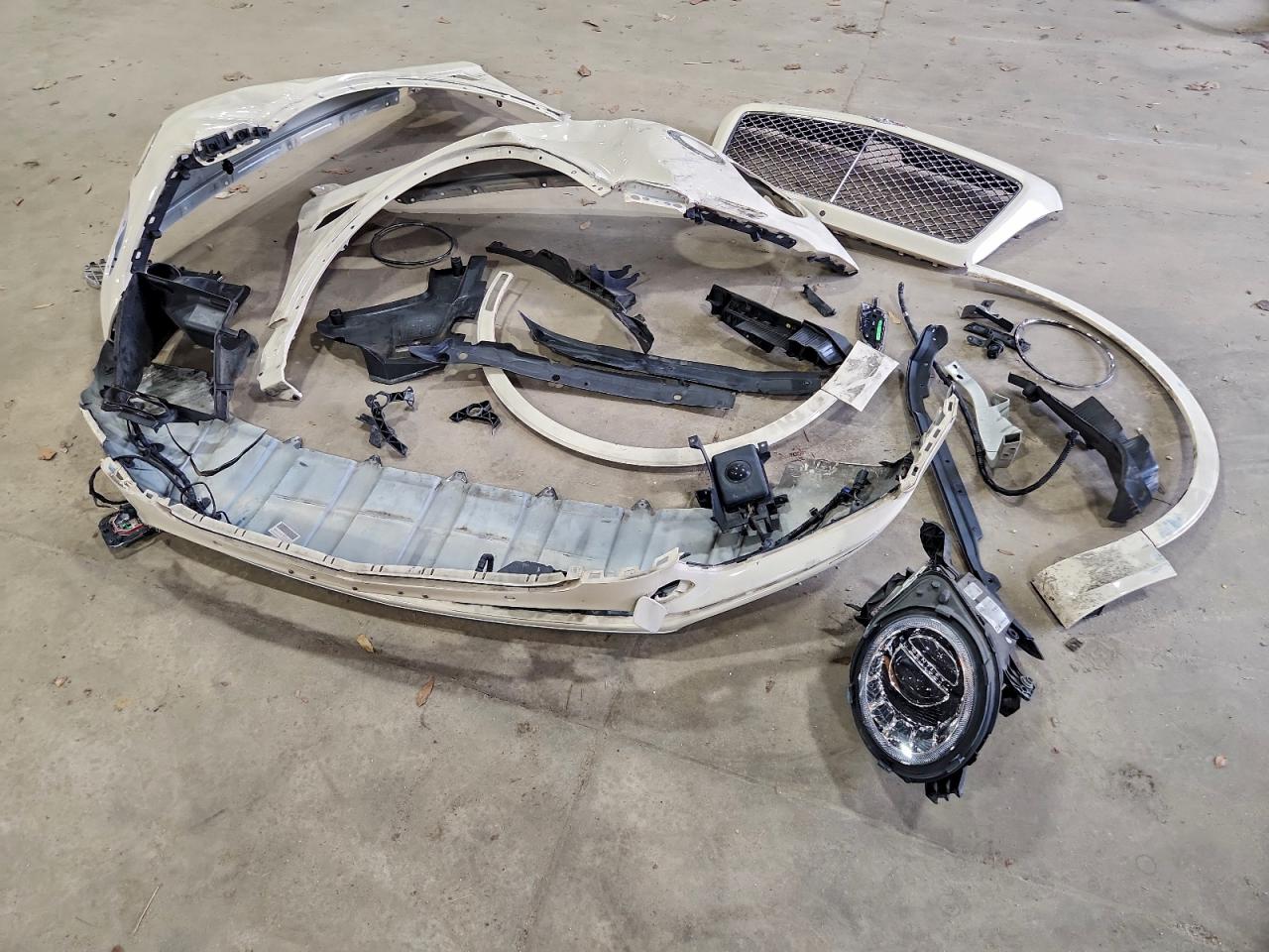 Bentley Bentayga Image 12