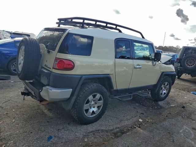 Toyota FJ Cruiser Image 6