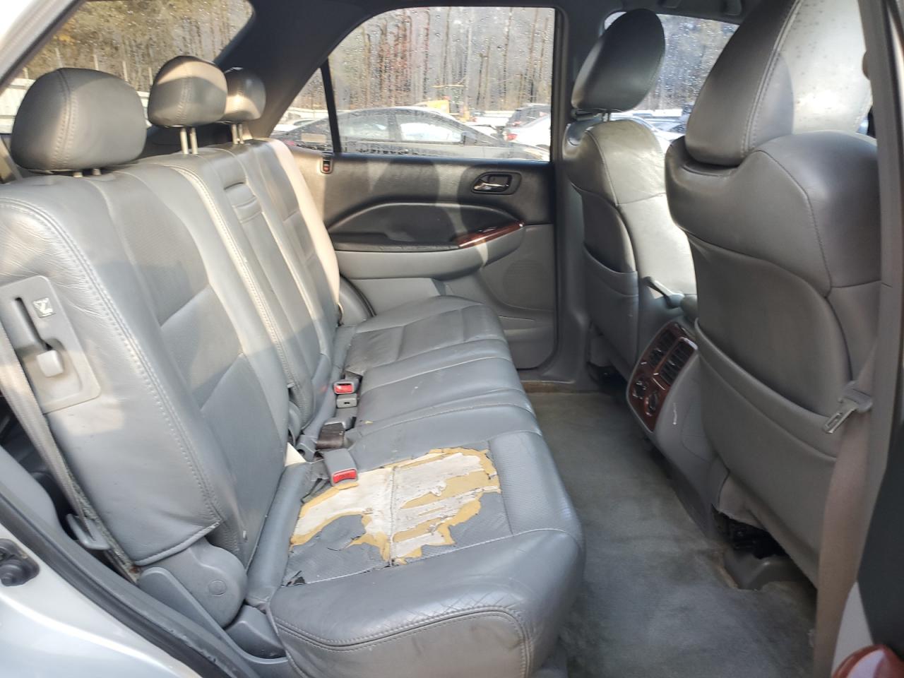 Acura MDX Touring Image 12