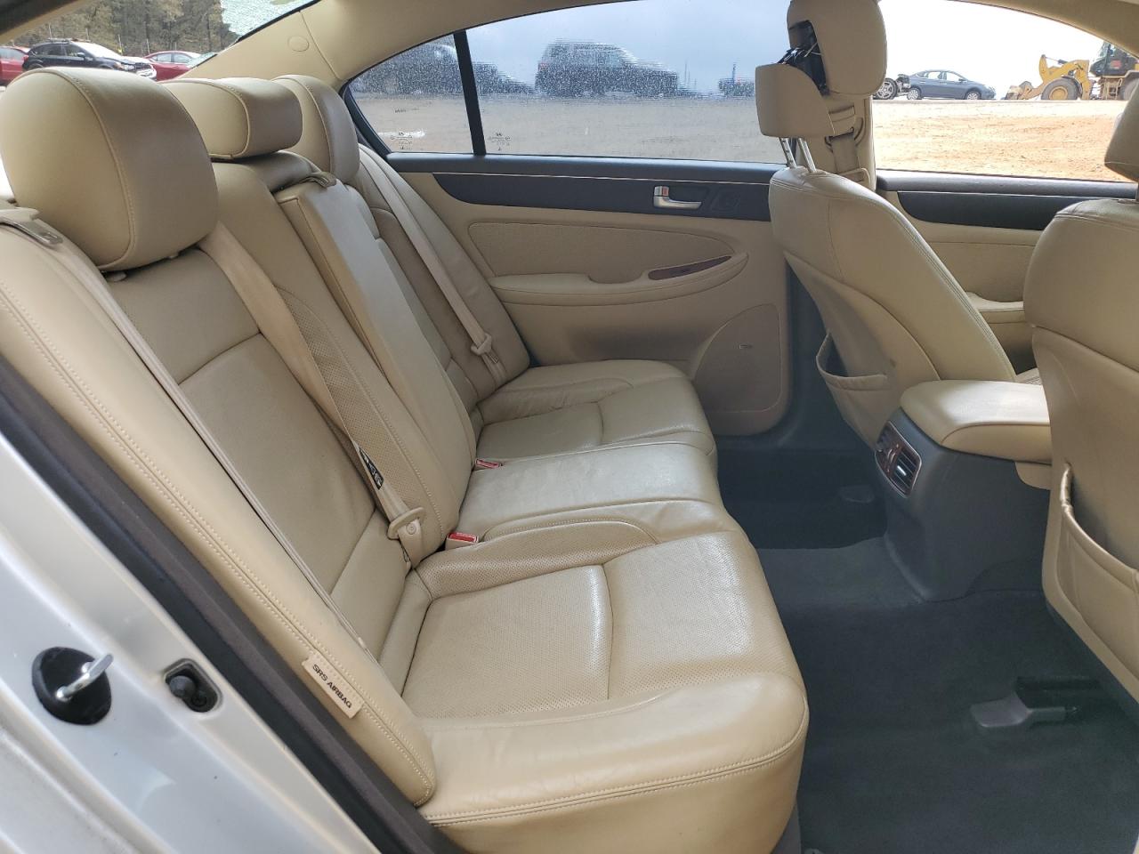 Hyundai Genesis 3.8l Image 9