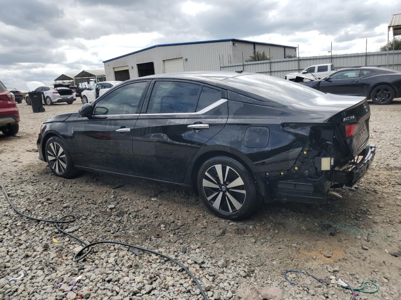 Nissan Altima Sv Image 2