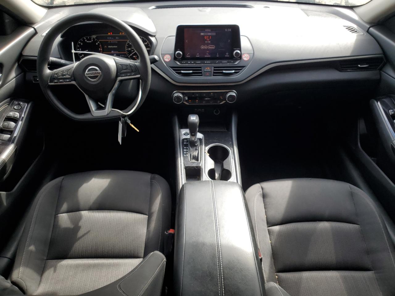 Nissan Altima Sv Image 3