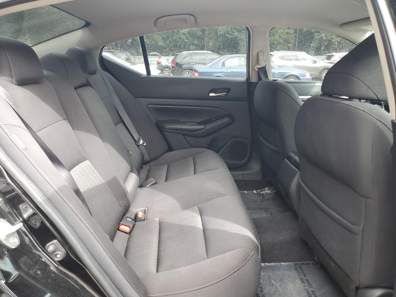 Nissan Altima Sv Image 11