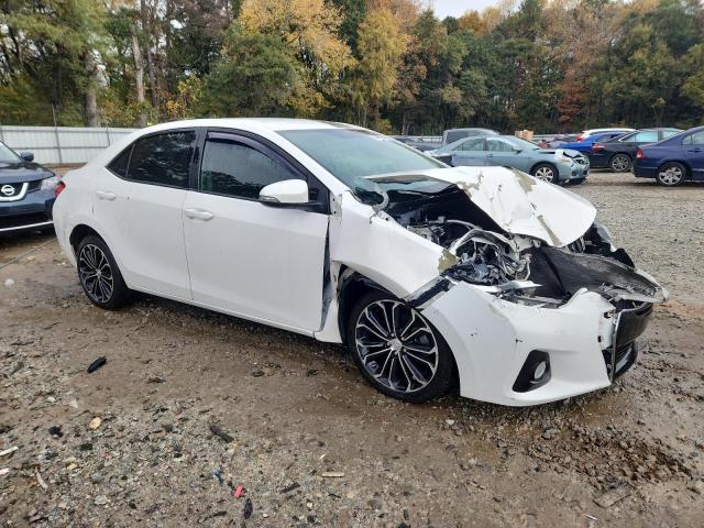 Toyota Corolla L Image 11