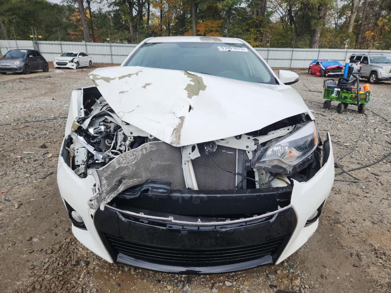 Toyota Corolla L Image 10