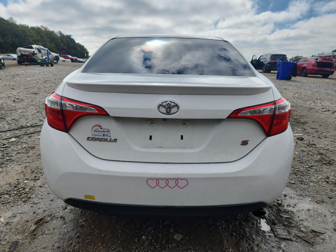 Toyota Corolla L Image 2