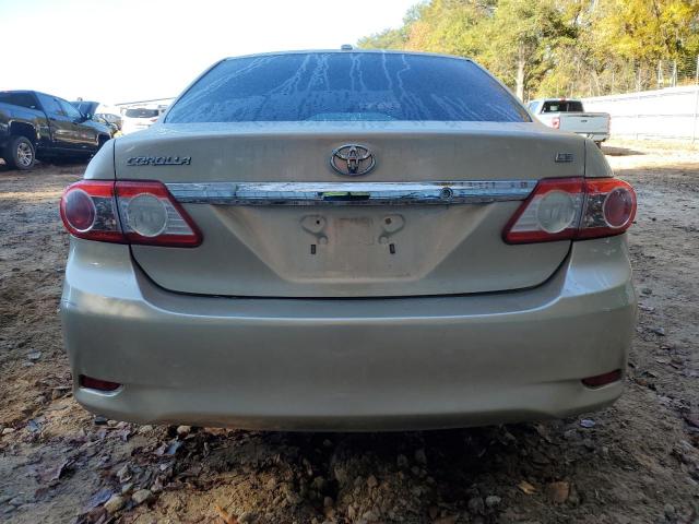 Toyota Corolla Base Image 10