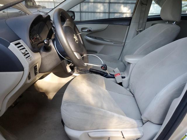 Toyota Corolla Base Image 11