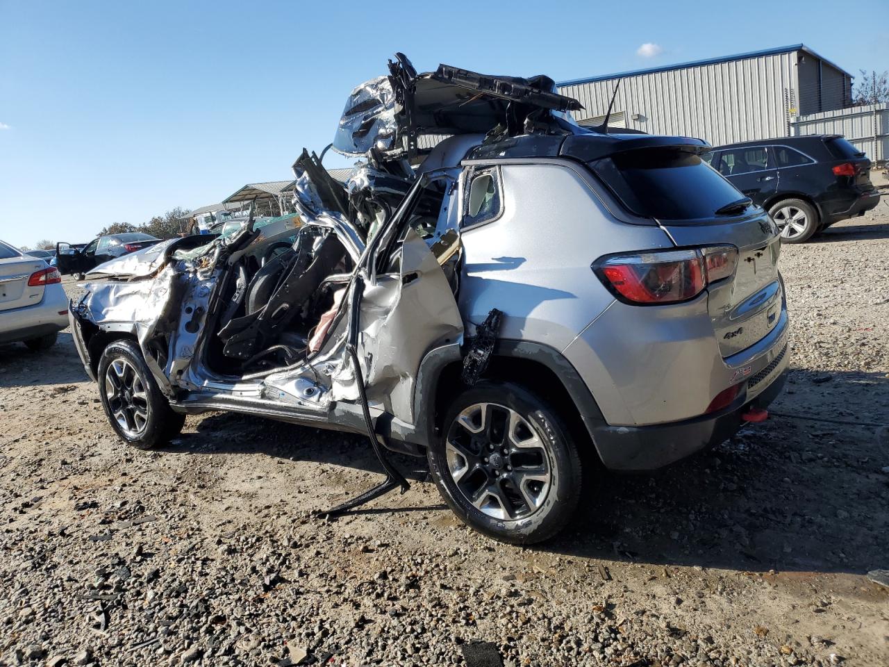 Jeep Compass Trailhawk Image 5