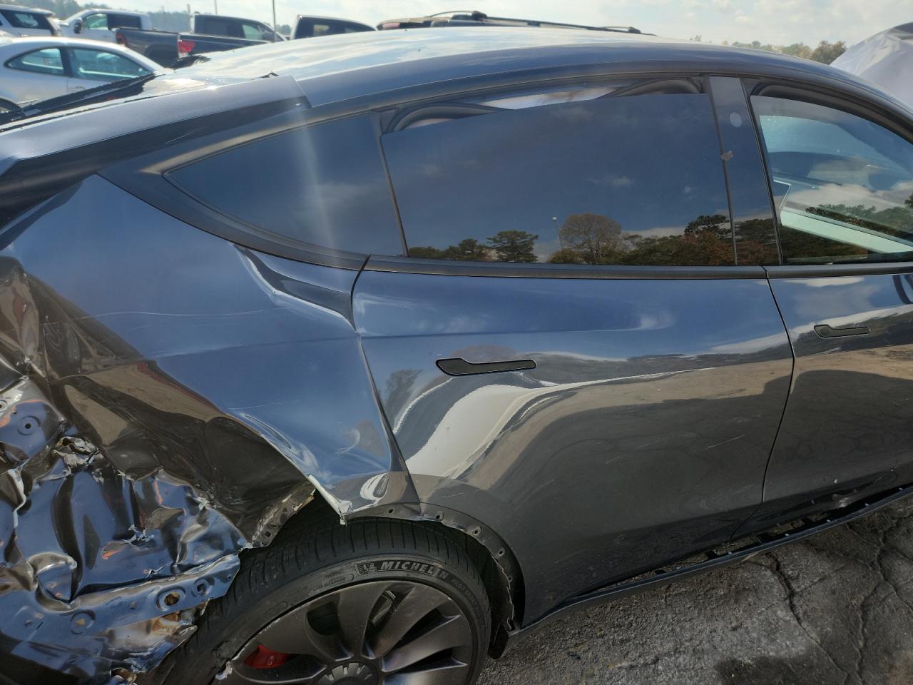 Tesla Model Y Image 6