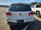 Volkswagen Tiguan S Image 8