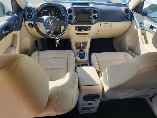 Volkswagen Tiguan S Image 12