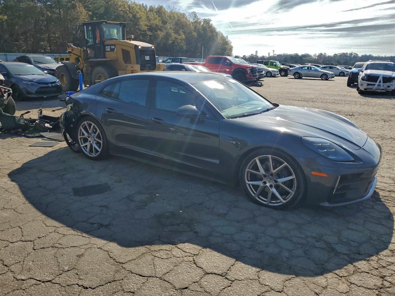 Porsche Panamera Base Image 3